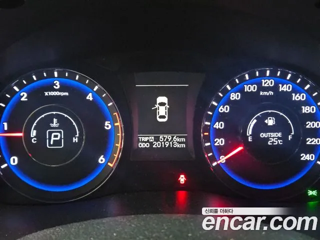 Hyundai i40 — фото 10