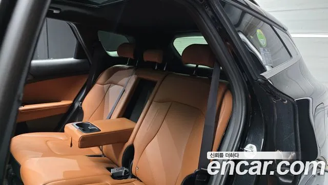 Kia Sportage — фото 12