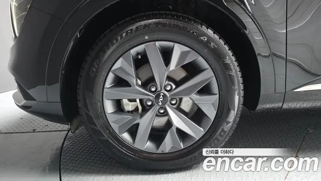Kia Sportage — фото 5