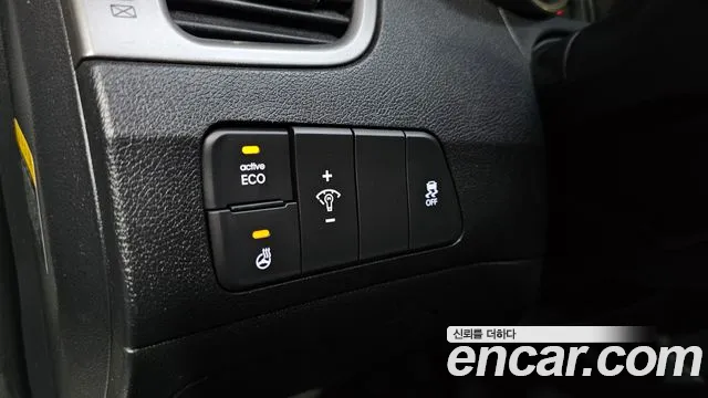 Hyundai Avante — фото 18