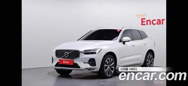 Volvo XC60 — фото 1