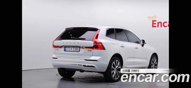 Volvo XC60 — фото 2