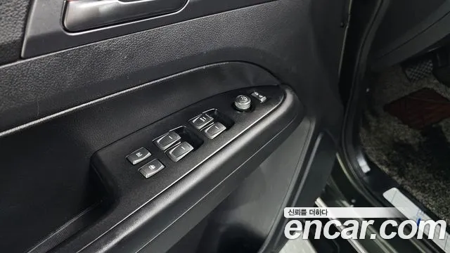KG_Mobility_Ssangyong Rexton — фото 12