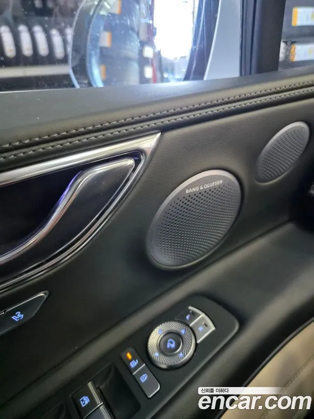 Genesis GV80 — фото 10