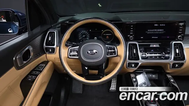 Kia Sorento — фото 13