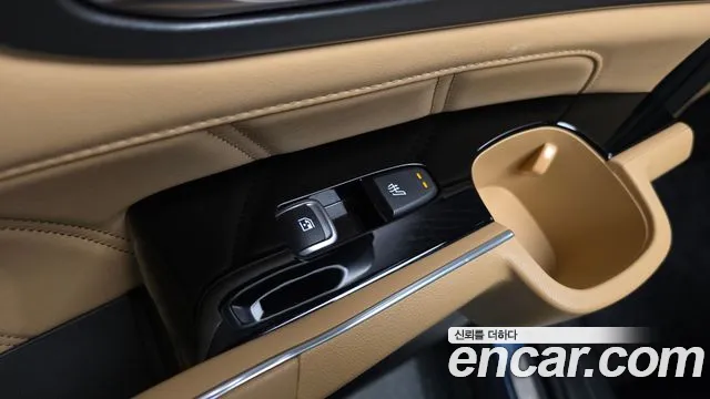 Kia Sorento — фото 18