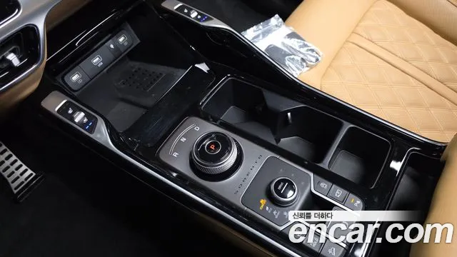 Kia Sorento — фото 9