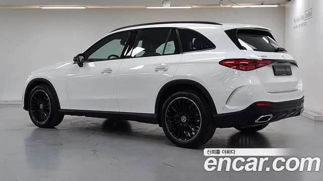 Mercedes-Benz GLC-Class — фото 16
