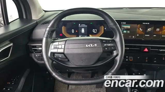 Kia Sportage — фото 12