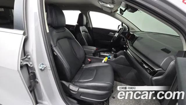 Kia Sportage — фото 26