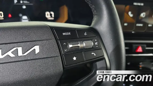 Kia Sportage — фото 30