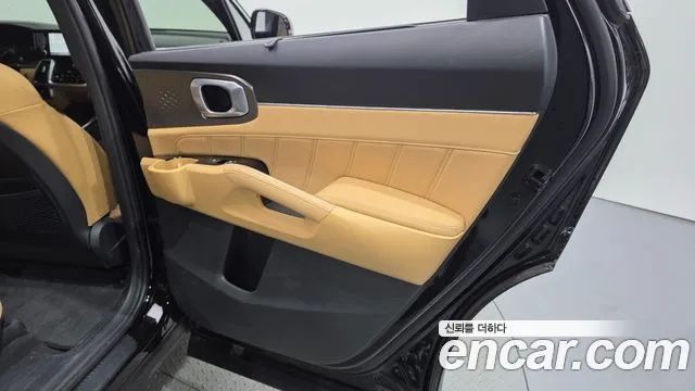 Kia Sorento — фото 25