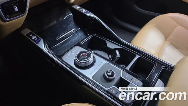 Kia Sorento — фото 9