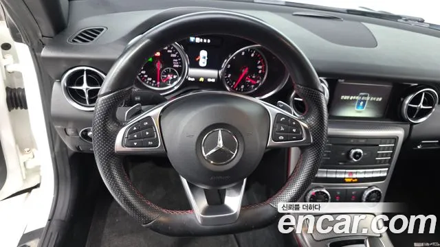 Mercedes-Benz SLC-Class — фото 15
