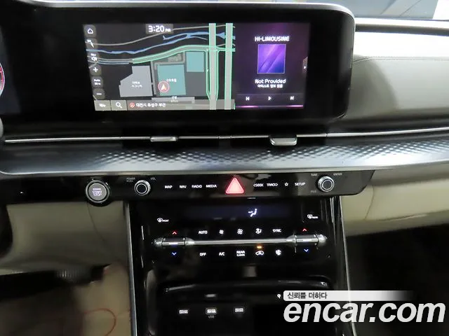Kia Carnival — фото 13
