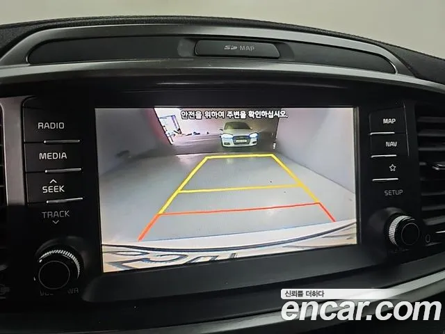 Kia Sorento — фото 14