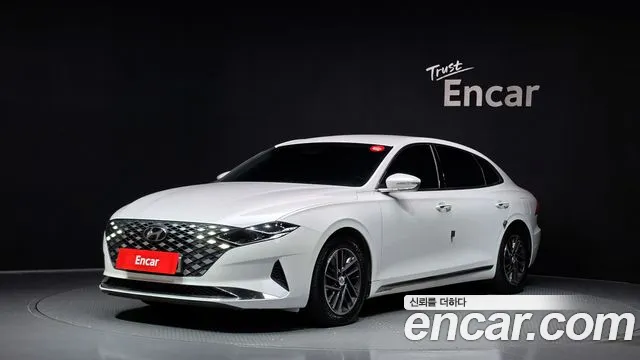 Hyundai Grandeur — фото 1