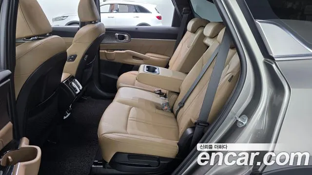 Kia Sorento — фото 11