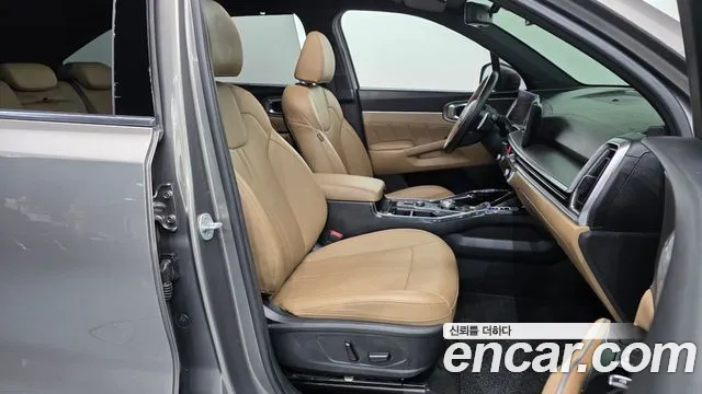 Kia Sorento — фото 26