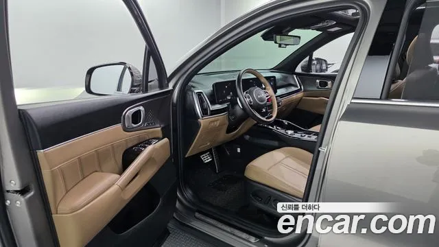 Kia Sorento — фото 10