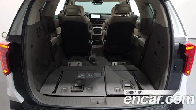 Kia Carnival — фото 20