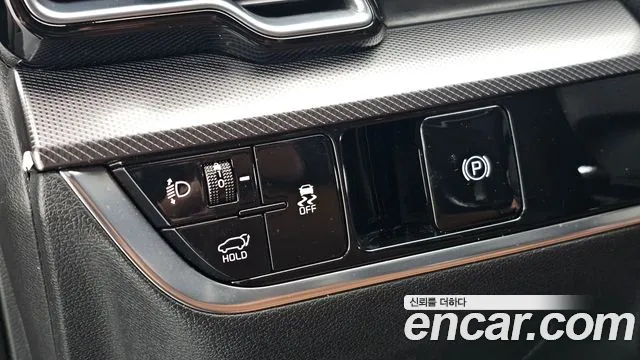Kia Sportage — фото 13