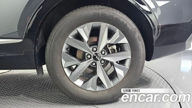 Kia Sportage — фото 21