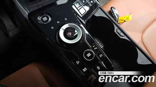 Kia Sportage — фото 8