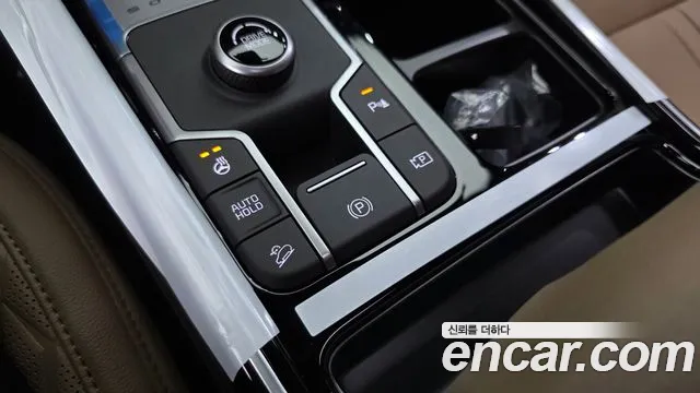 Kia Sorento — фото 17