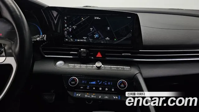 Hyundai Avante — фото 14