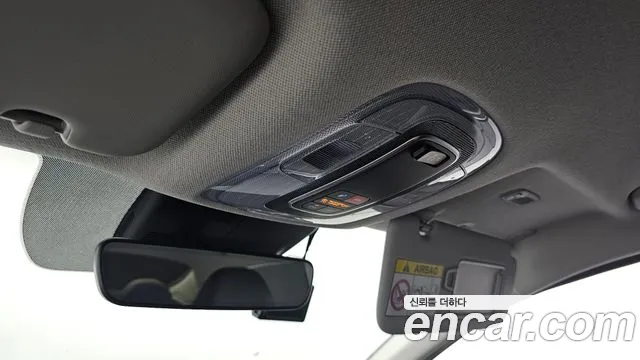 Hyundai Avante — фото 19