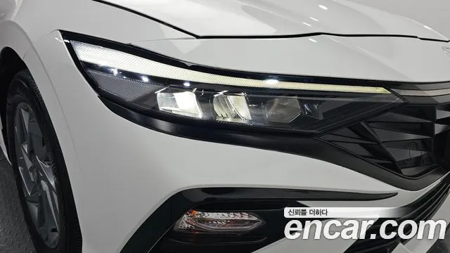 Hyundai Avante — фото 22