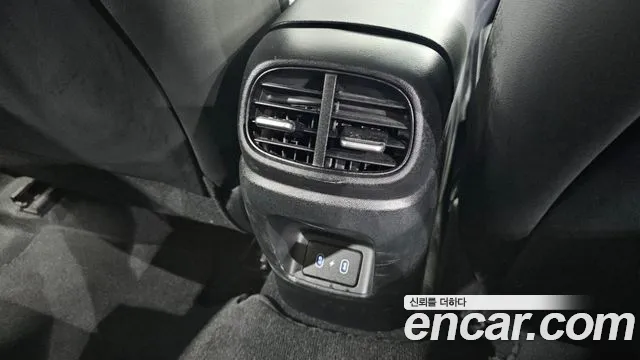 Hyundai Avante — фото 31