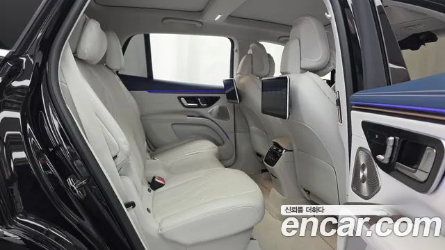 Mercedes-Benz EQS — фото 12