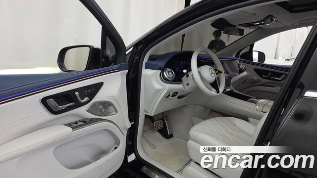 Mercedes-Benz EQS — фото 10