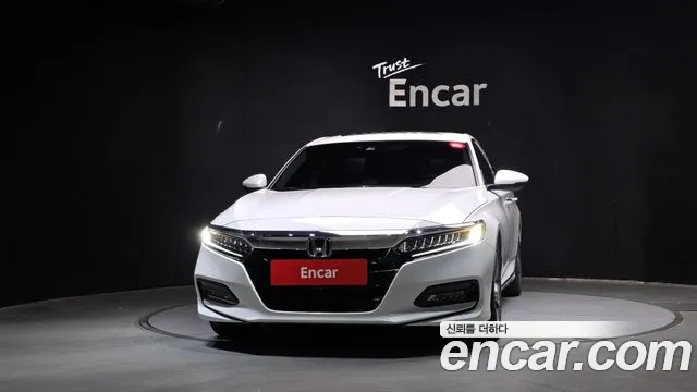 Honda Accord — фото 3
