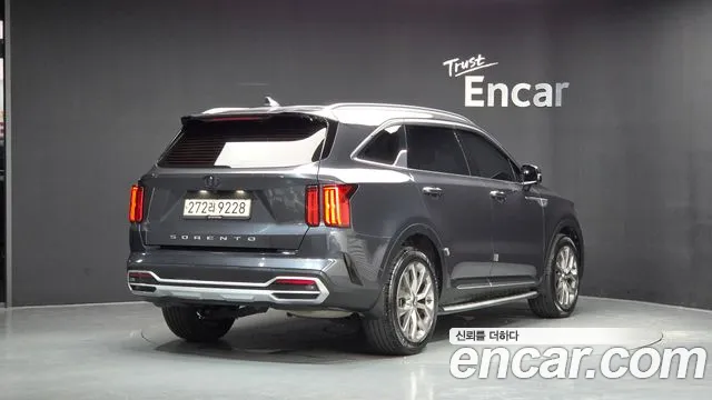 Kia Sorento — фото 1
