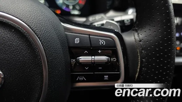 Kia Sorento — фото 16