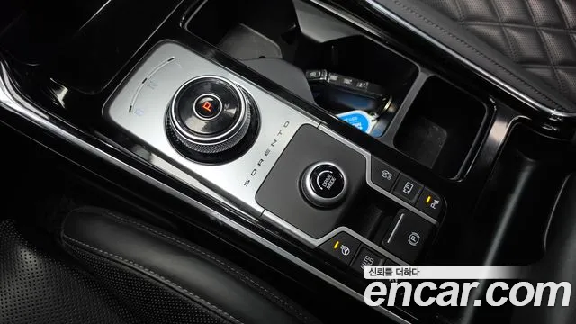 Kia Sorento — фото 8
