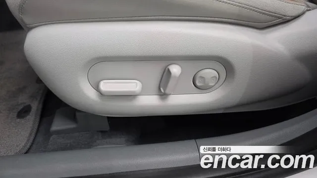 Hyundai Nexo — фото 32