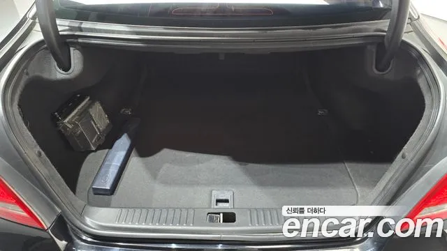 Hyundai Equus — фото 20