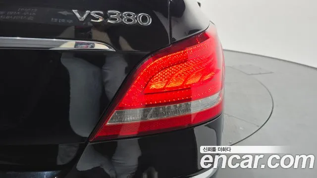 Hyundai Equus — фото 23