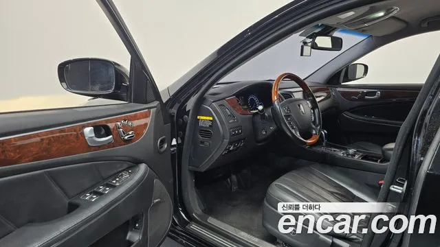 Hyundai Equus — фото 10