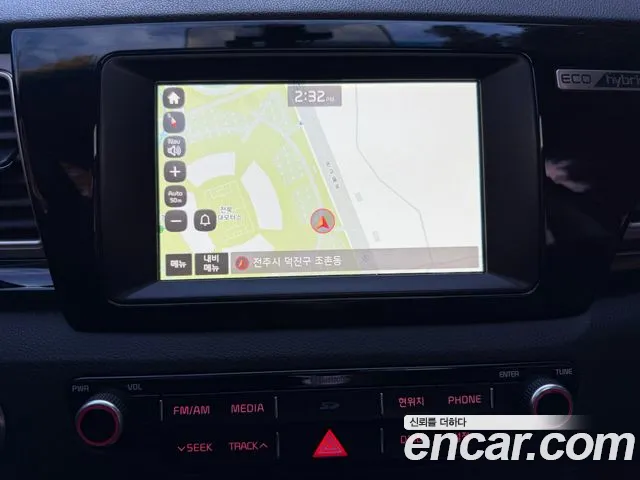 Kia Niro — фото 15