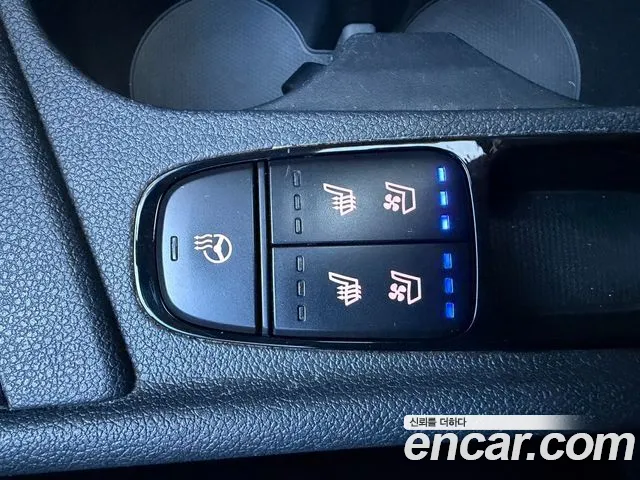 Kia Niro — фото 18