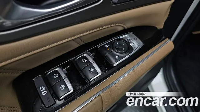 Kia Sorento — фото 17