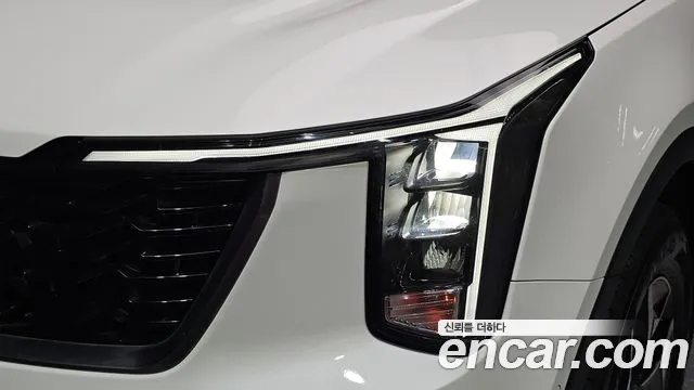 Kia Sorento — фото 22