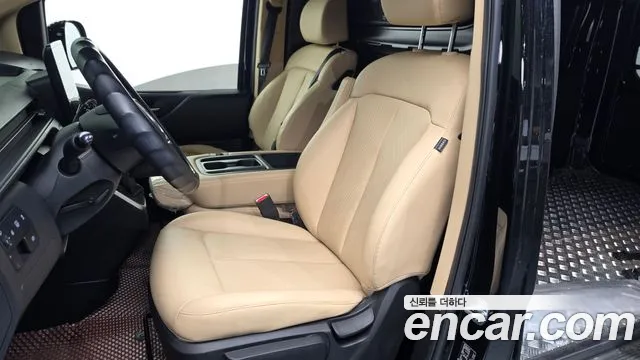 Hyundai Staria — фото 16