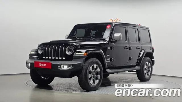 Jeep Wrangler — фото 1
