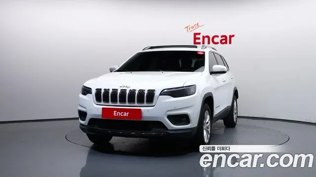 Jeep Cherokee — фото 3